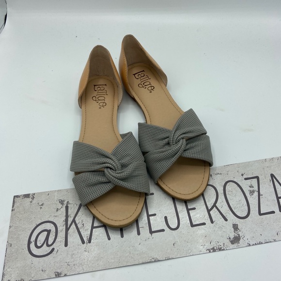 Anthropologie Shoes - Anthropologie size 8 shoes 🧜‍♀️